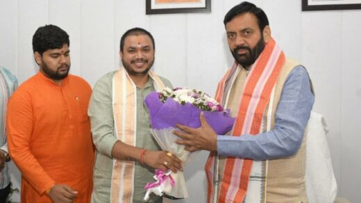 Shivom Mishra, Shivom Mishra Swachh Bharat Mission, Shivom Mishra Biography, Shivom Mishra Sanatan Sewa Nyas, Brand Ambassador Shivom Mishra, Shivom Mishra Social Work, Shi